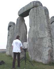 Lasers reveal invisible Stonehenge carvings