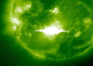 Giant solar flare slams into Earth