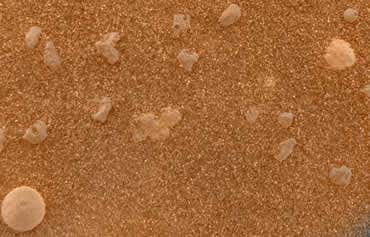 Perfect spheres seen in Mars soil