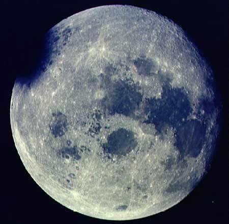 Moon's nitrogen may have blown from Earth