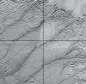 Giant water plume spews from Saturn's moon