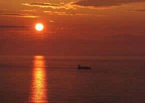 Climate doesn't swing to the rhythm of the sun