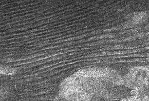 Colossal dunes swathe Saturn's giant moon
