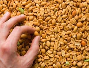 Peanut allergy: dining with death