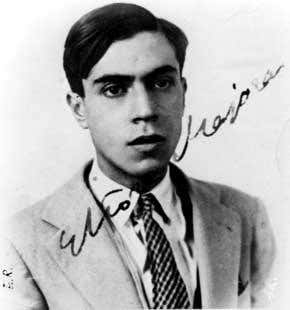 The man who was both alive and dead