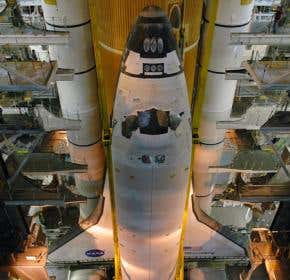 Y2K-like fears create shuttle scheduling crunch