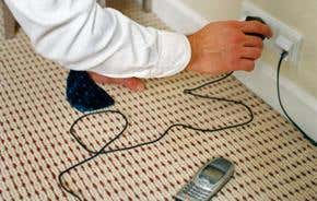 'Evanescent coupling' could power gadgets wirelessly