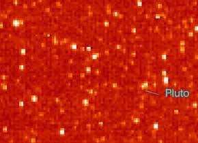 New Horizons spacecraft gets first glimpse of Pluto