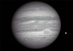 Pluto probe finds surprises at Jupiter