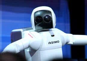 Mother robot tops up her kids' flagging batteries