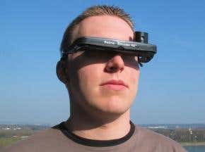 Retinal implant learns to polish the picture