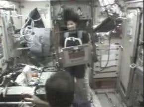 Astronaut begins marathon in space