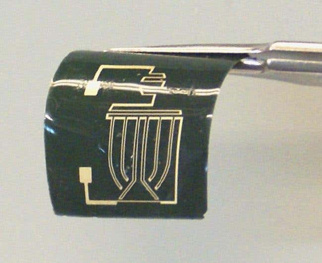 New display turns up the heat on LCDs