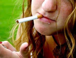 Teenage smokers risk badly wired brains