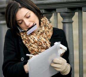 Audio cellphone 'display' lets you tap and talk