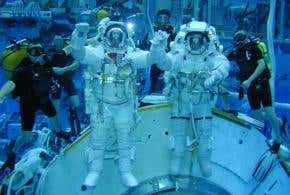 Europe recruits astronauts for possible Moon missions