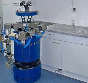 Robot chef gets a boost from wireless kitchen