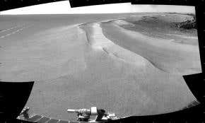 Plucky Mars rovers on the move again