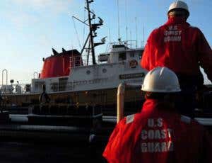 US tells ships to clean up fumes or stay away