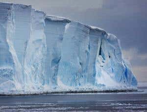 Flood risk from Antarctic ice 'overestimated'
