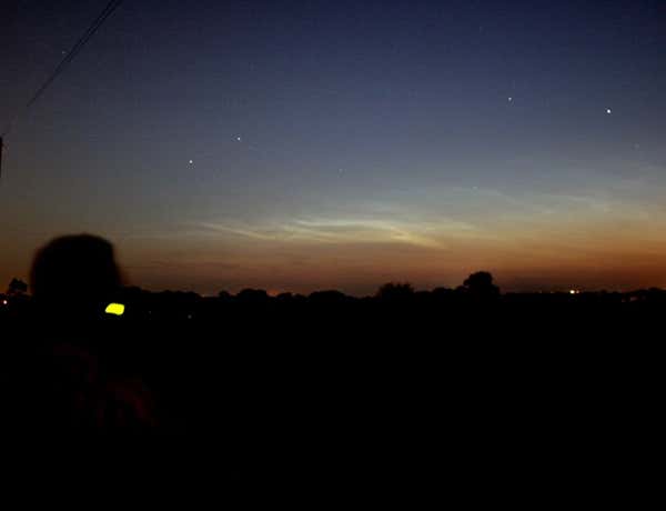 Noctilucent clouds, like these imaged on 29 May from Northern Ireland, are so high up that they reflect sunlight even after the sun has set. Strange, glowing clouds that were likely noctilucent clouds were seen soon after the Tunguska explosion