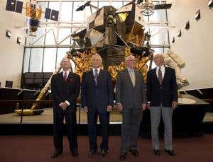 Apollo astronauts advocate trip to Mars