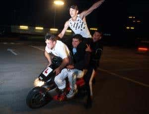 10 Mysteries of you: Teenagers