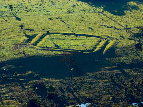 The geoglyphs are thought to date from around 2000 years ago up to the 13th century 
