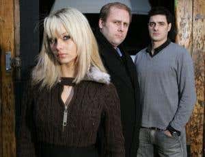 The psychological tricks that scammers use