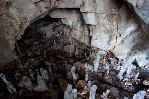 Aeolus cave is among many hibernacula in Vermont to be affected