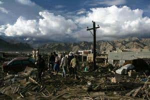 Fatal cloudburst devastates Himalayan desert town