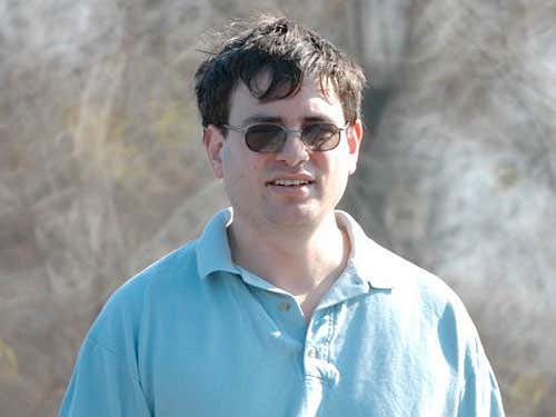 Elon Lindenstrauss was awarded the 2010 Fields medal for his results on measure rigidity in ergodic theory, and their applications to number theory