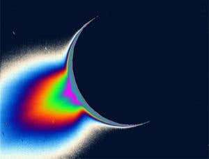 Geyser moon puts its mark on Saturn