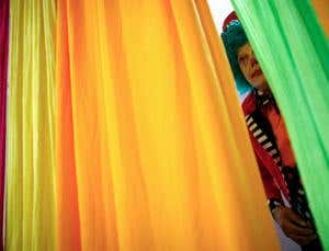 How to be happy: Don't try too hard