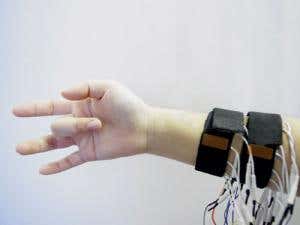 Hand-hacking lets you pluck strings like a musical pro