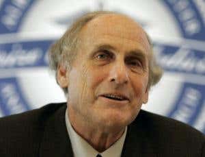 Deceased scientist allowed to keep Nobel prize