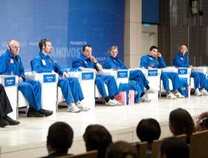 Mars 500 crew share thoughts on their mission