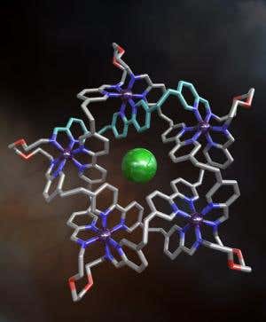 Molecule magic: Famous knot, tied by 160 atoms