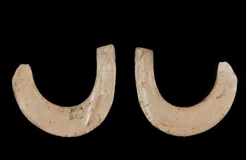 Incomplete fish hook from Jerimalai shelter dated to around 11,000 years ago 