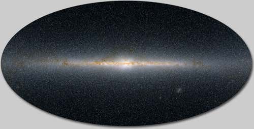 This map of the infrared Milky Way includes the light of half a billion stars 