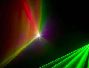 How to build a gamma-ray laser with antimatter hybrid
