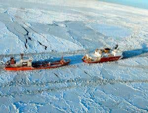 Rescue struggles towards Alaska's frozen-in village