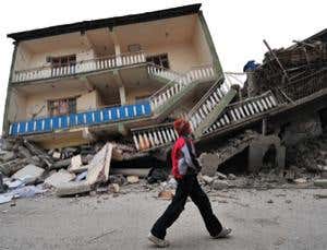 Earthquakes: Ground motion