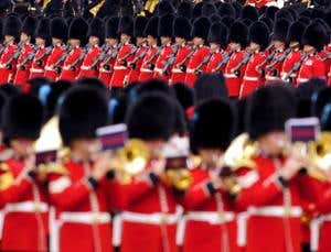 Social networks: Human social networks