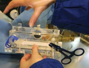 Space surgery possible with zero-gravity tool