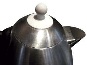 Hubble sees earliest known galaxies through cosmic fog