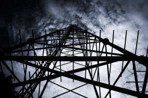 Cellular signals used to make national rainfall map