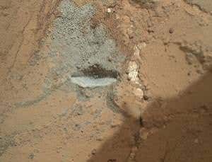 Traces of life on Mars may have been bleached away