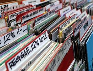 Amazon to open market in second-hand MP3s and e-books