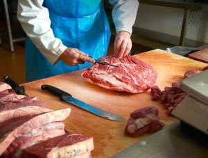 Red meat boosts gut bugs that raise heart disease risk